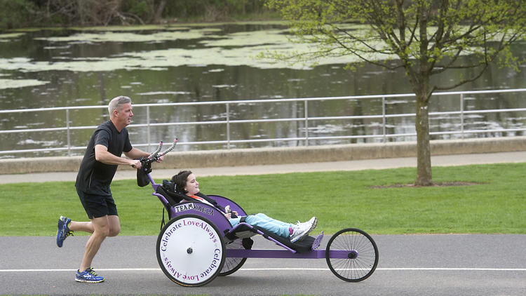 Off to the races: A girl who can’t run will take part in a half-marathon anyway